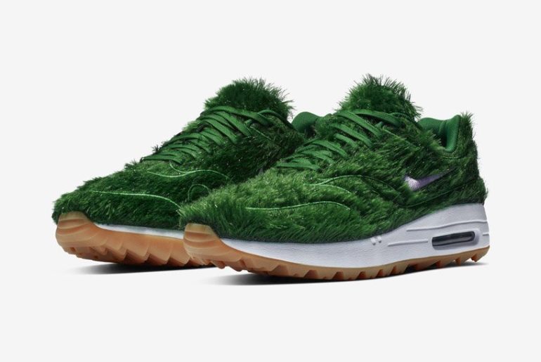 Buty nike z trawy