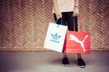Adidas i Puma - Rywalizacja