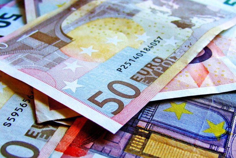 Czy da się wykonywać przelewy z Polski po lepszym kursie? Transfery przez FX City
